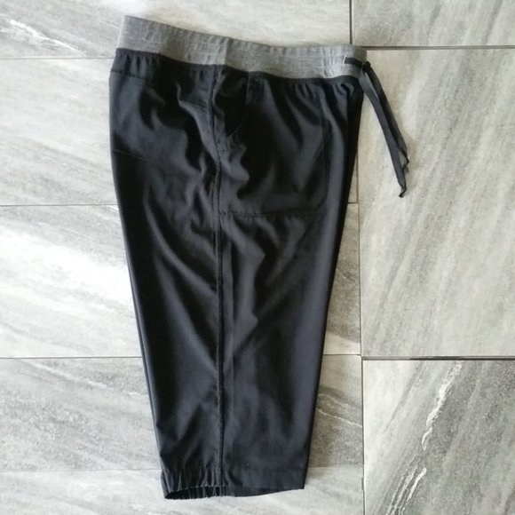 lee active performance capris
